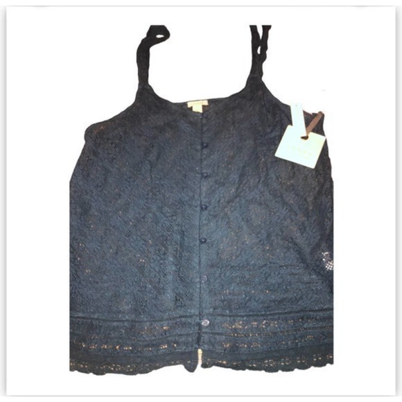 Hinge Lace Navy Sleeveless Top - Picture 3 of 4